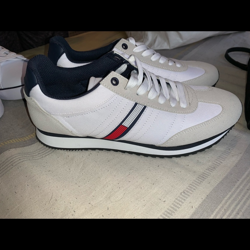 TOMMY HILFIGER MEN SHOES